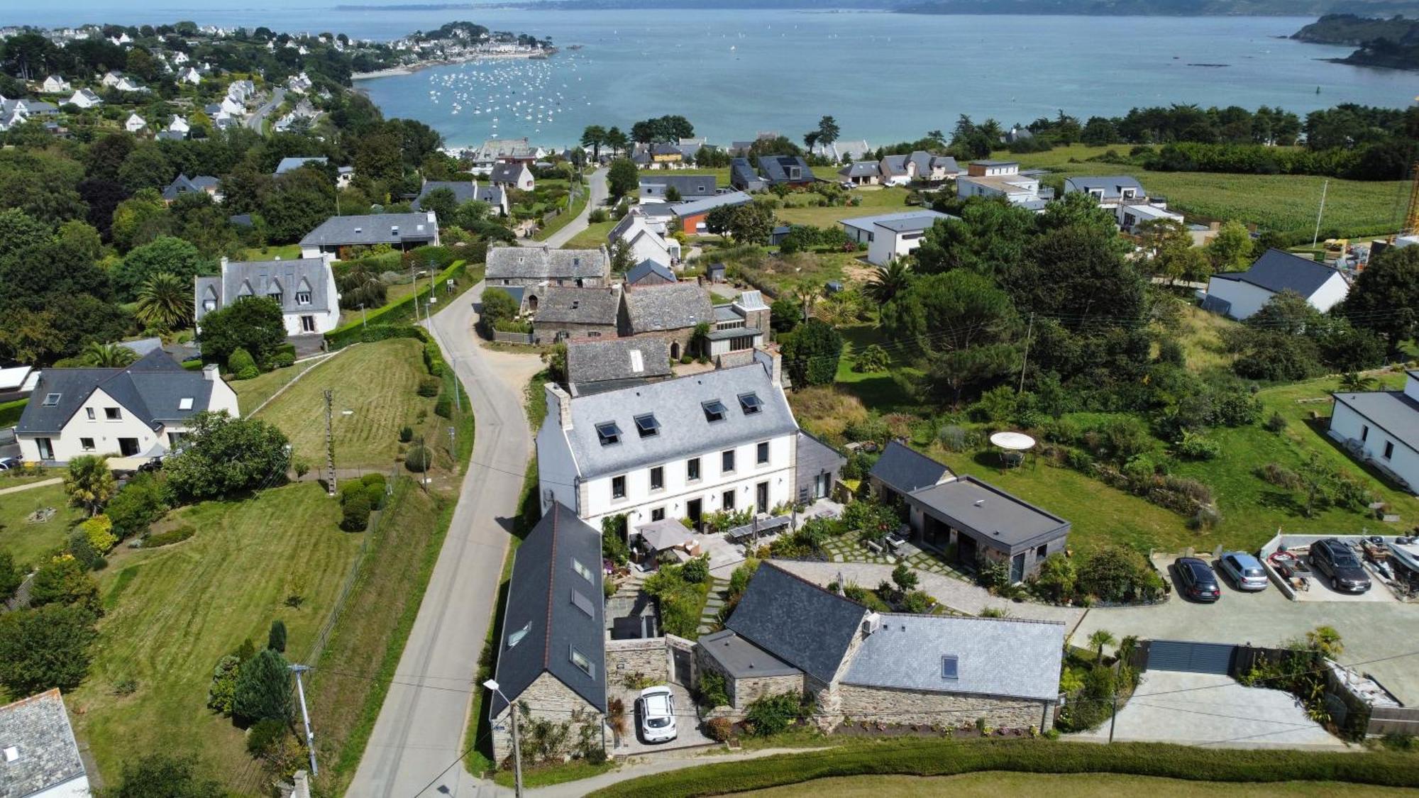 L’ARDOISIÈRE, maison d’hôtes et d’amis Locquirec Esterno foto